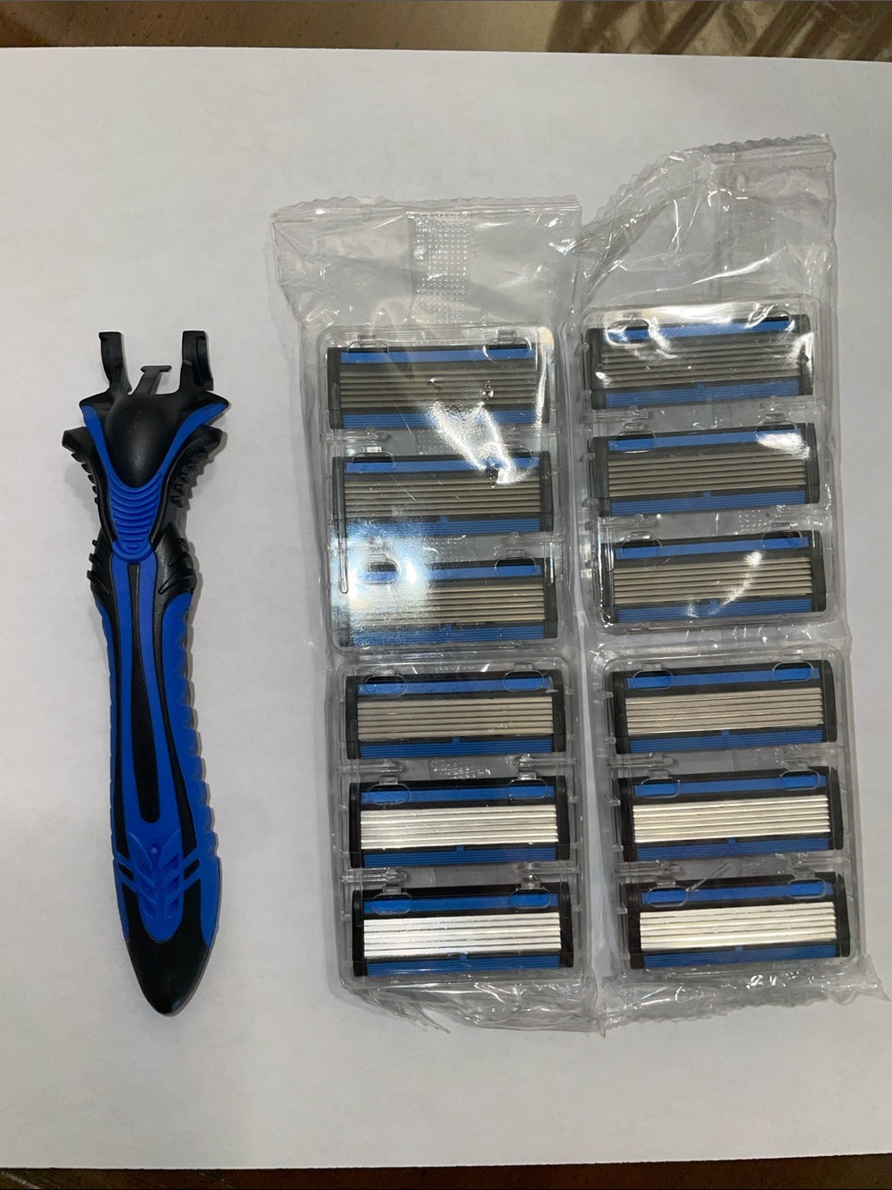 New Razor & Dozen 5-Blade Cartridges Complete set